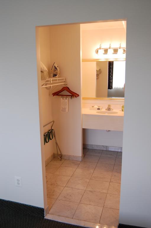 Washington Suites Alexandria Chambre photo